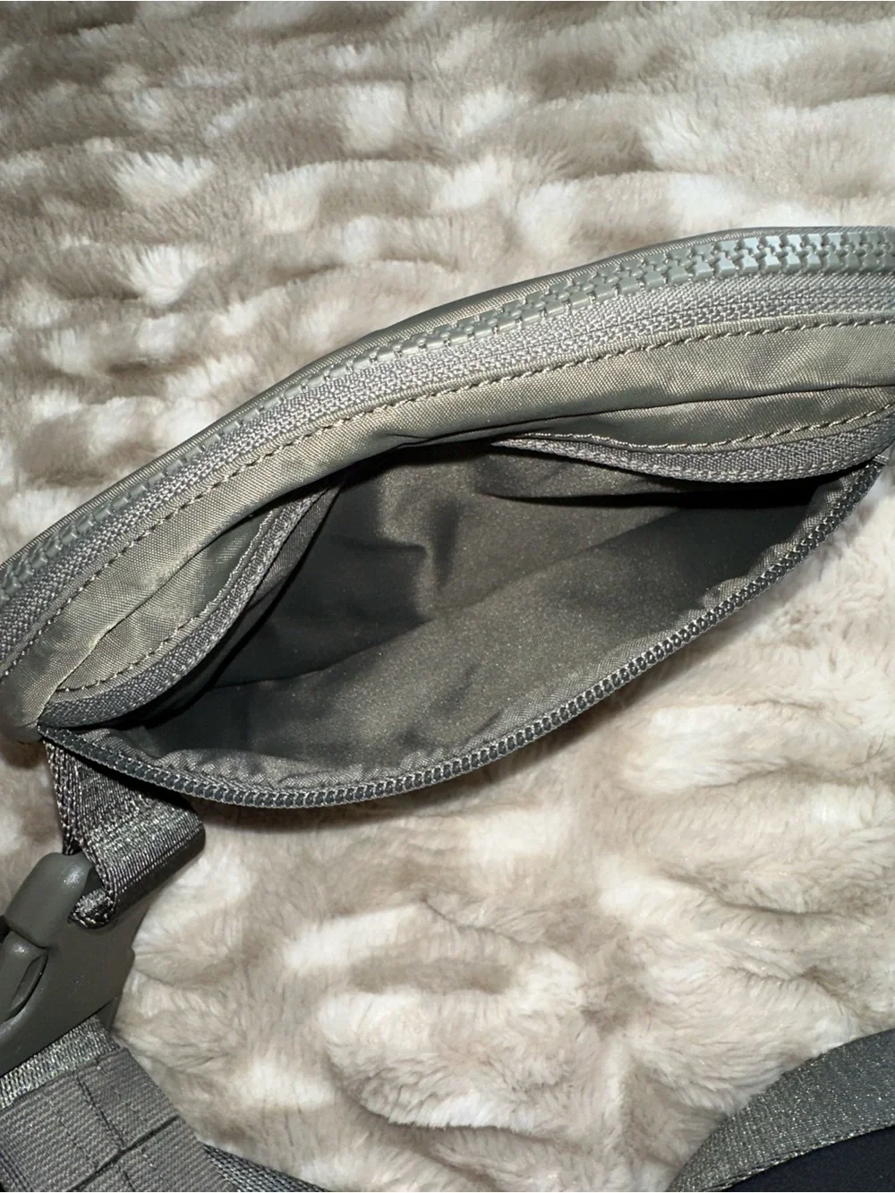 lululemon athletica Olive Green Crossbody Sling Bag 1L